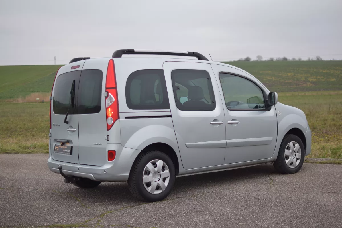 RENAULT Kangoo 1.5 DCI 110ch - Vue détaillée 2