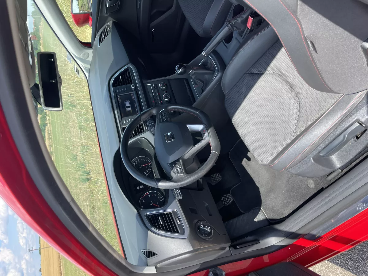 SEAT Leon Fr 2.0 TDI - Vue détaillée 20