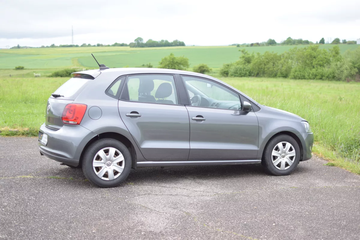 VOLKSWAGEN Polo 1,6 TDI - Vue détaillée 9