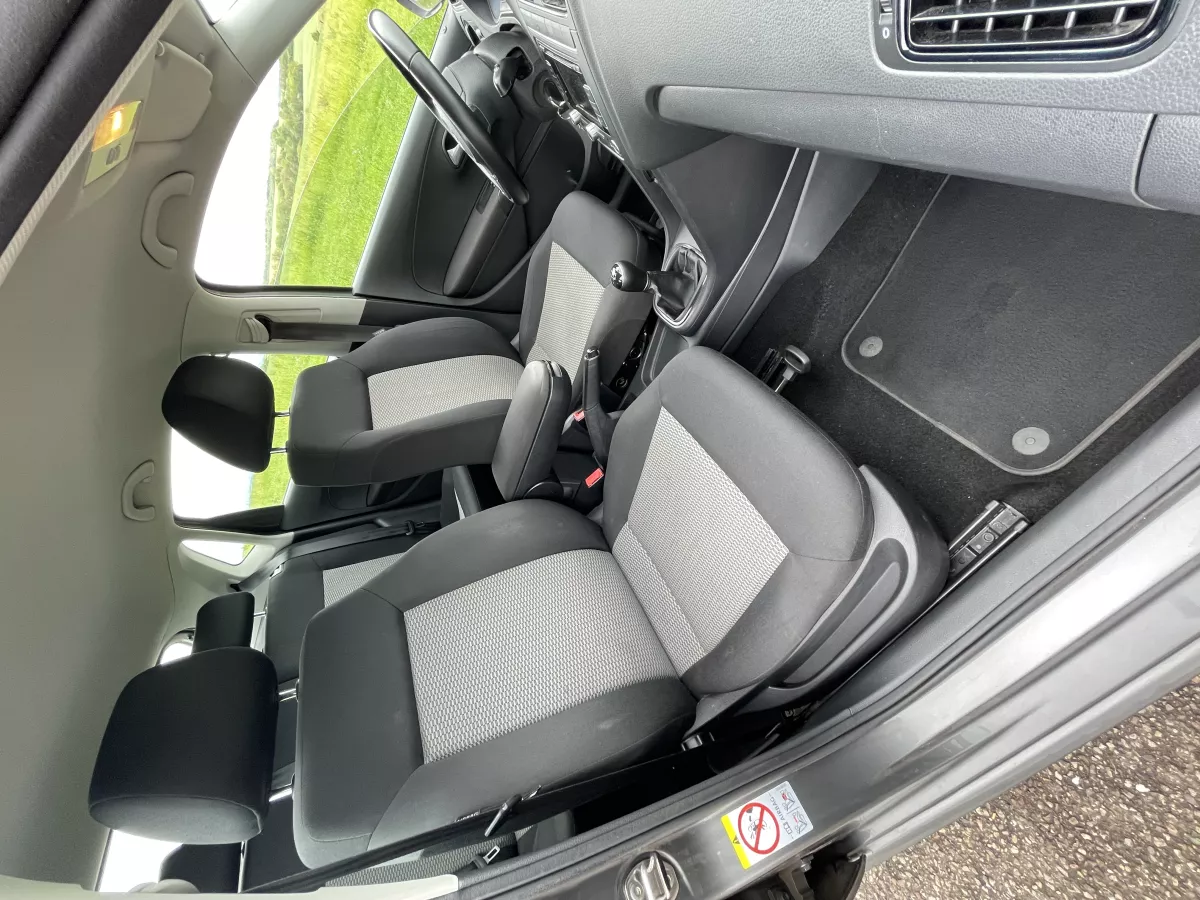 VOLKSWAGEN Polo 1,6 TDI - Vue détaillée 17